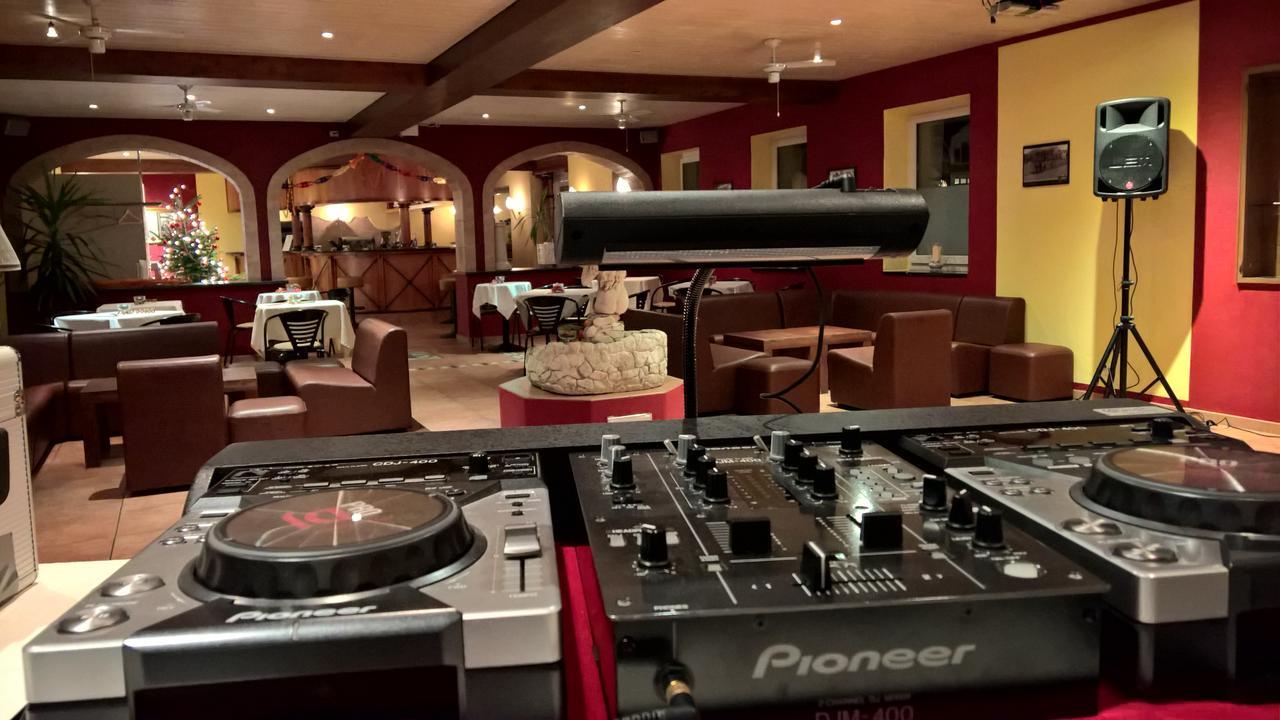 Hotel Roemerbad 조핀겐 외부 사진